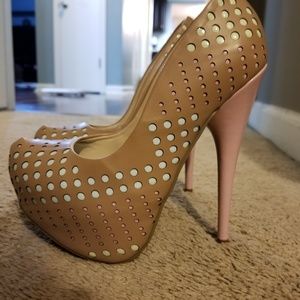 High heel platform shoes